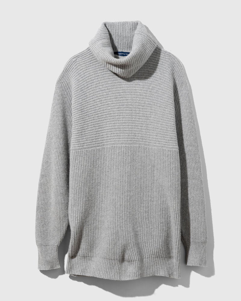 Recycled Cashmere Oversized Turtleneck