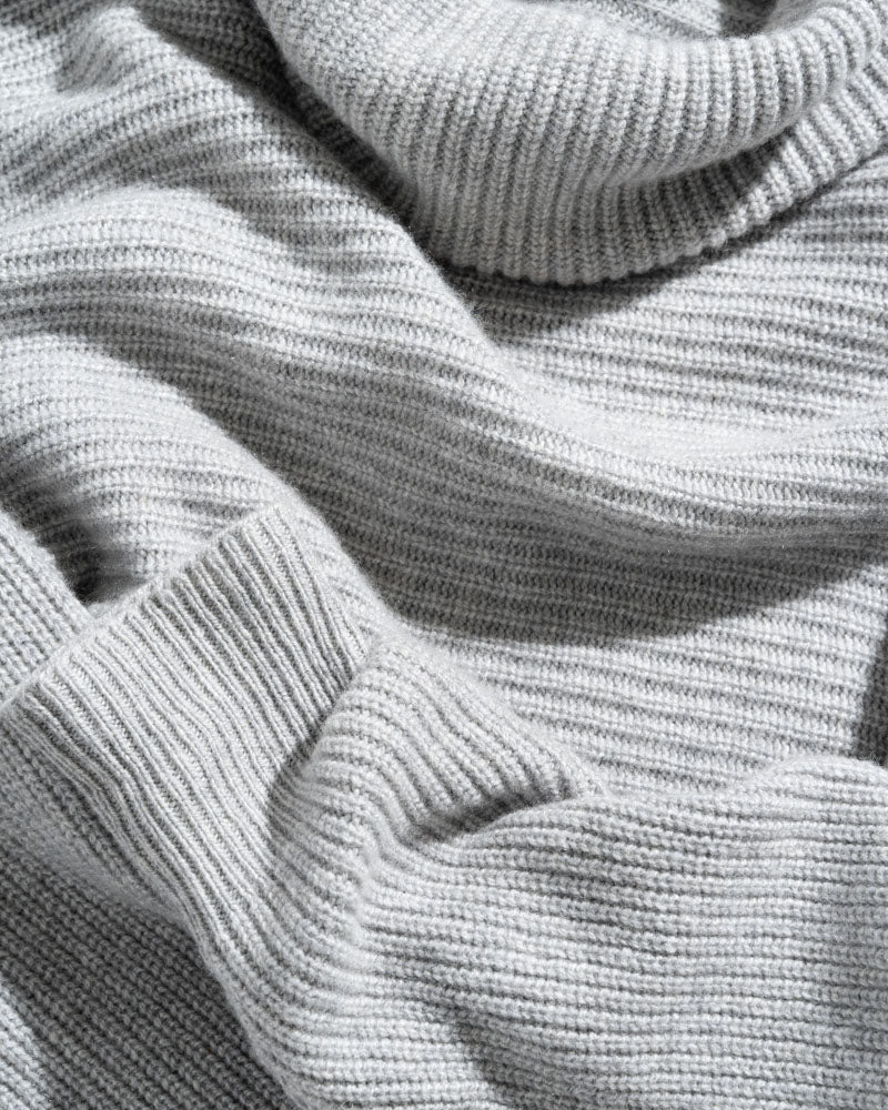 Recycled Cashmere Oversized Turtleneck