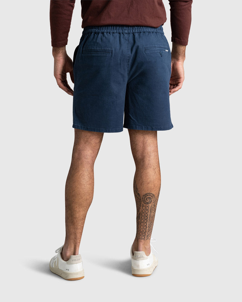 Organic Twill Pull-On 7" Short